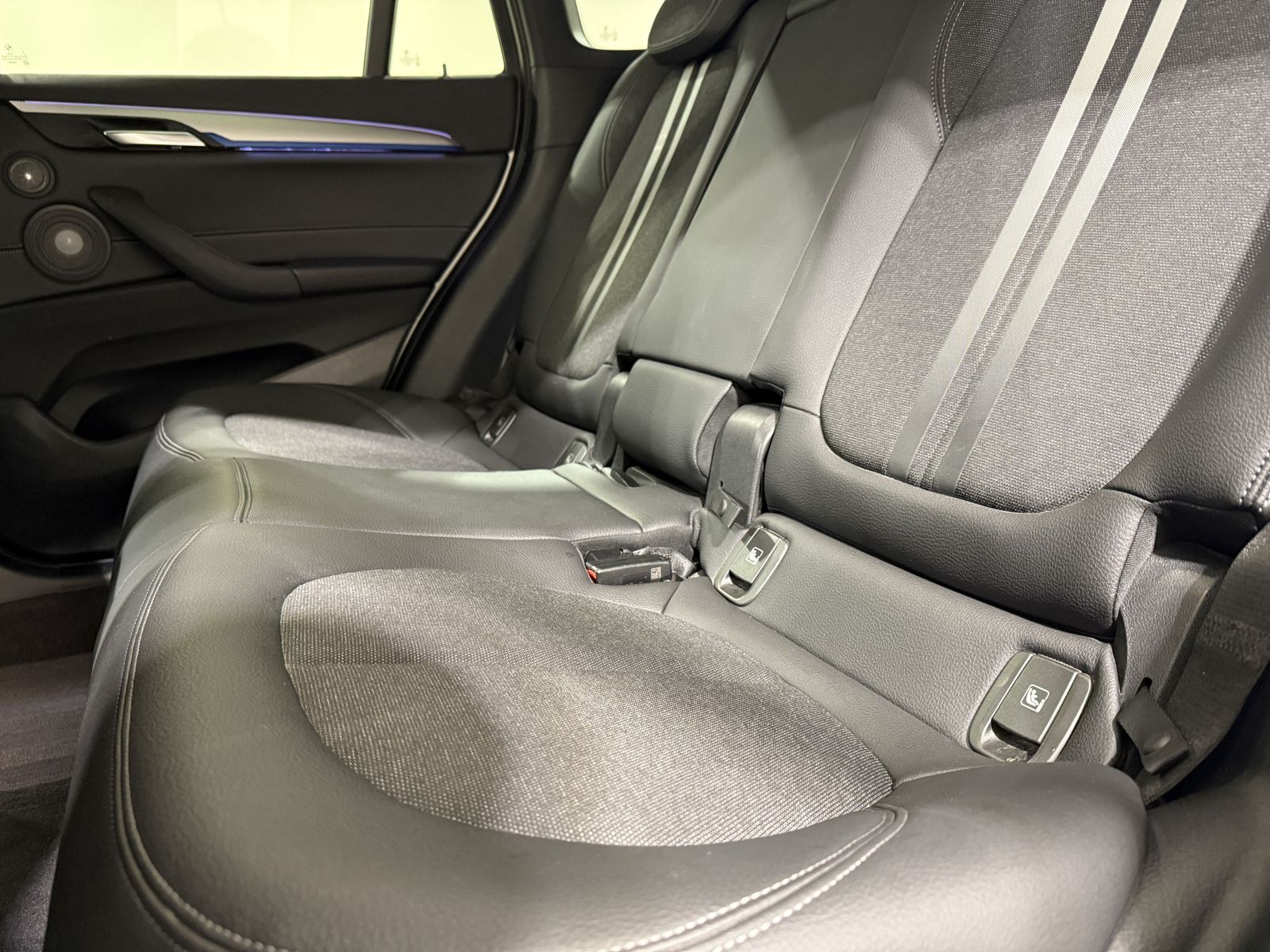 BMW X1 xDrive25e M Sportpaket - Samsaru's Car Outlet