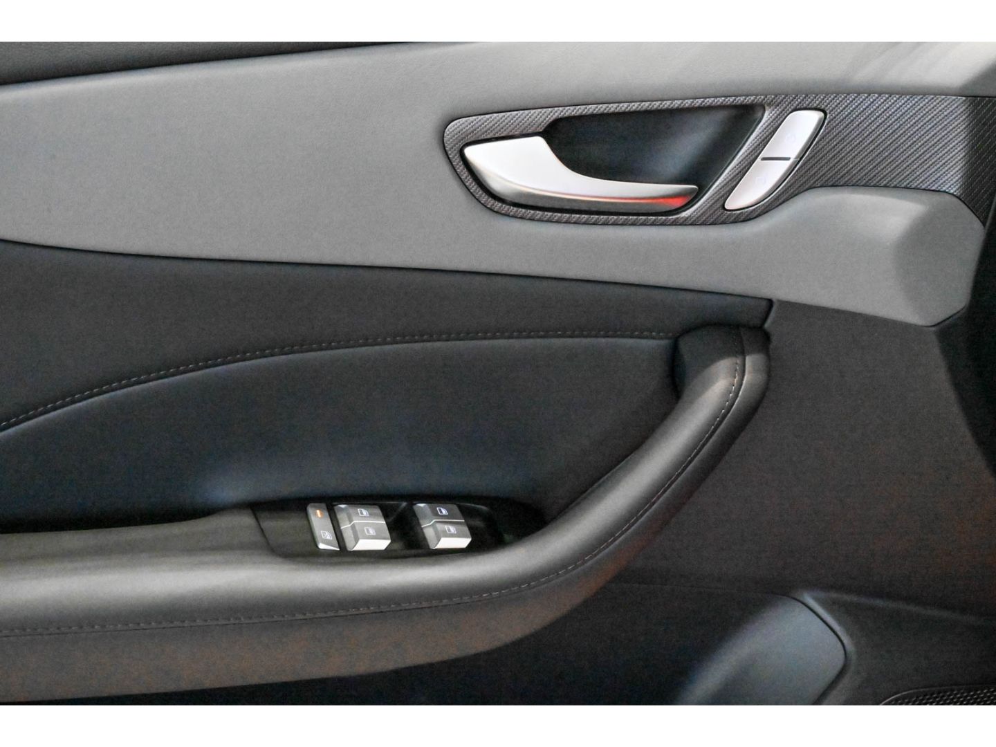 MGS5 EV Luxury Long Range+LED+StandHZG+Navi+Lede