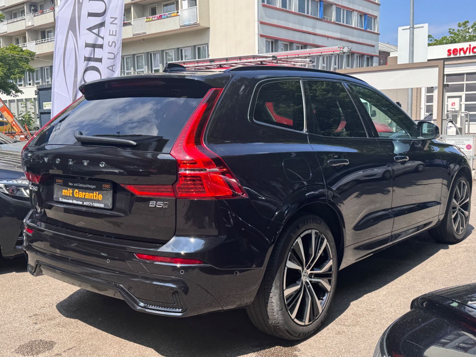 Volvo XC60 Ultimate AWD - Samsaru's Car Outlet