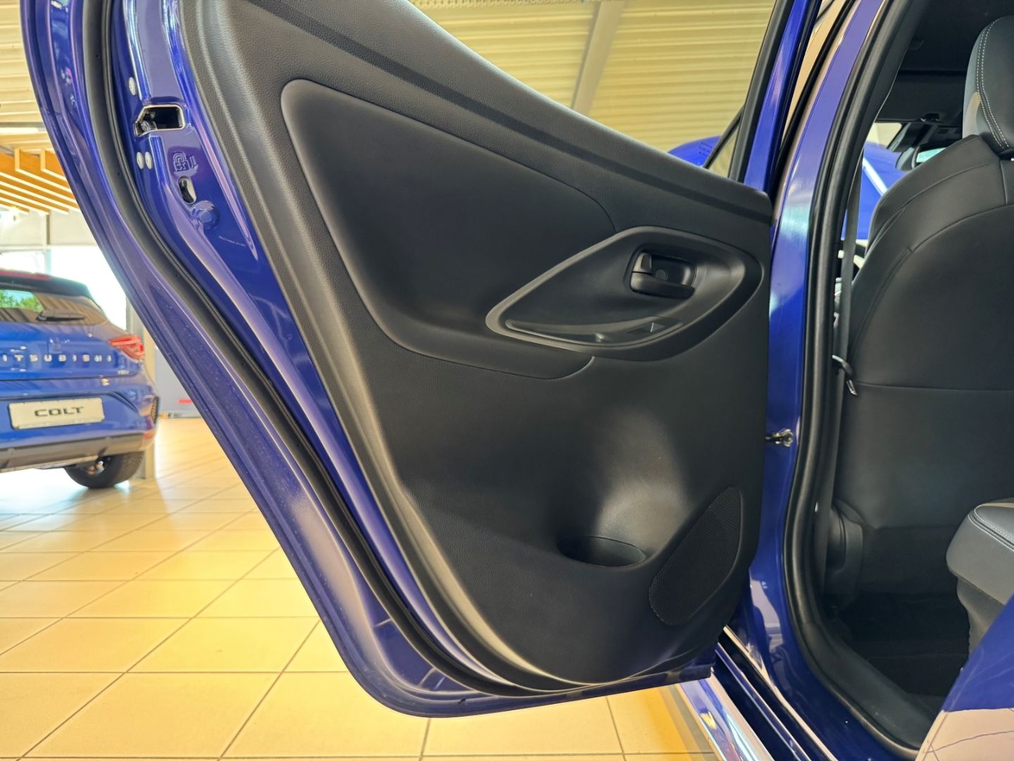 Toyota Yaris Hybrid Style Plus / CarPlay&Android Auto /
