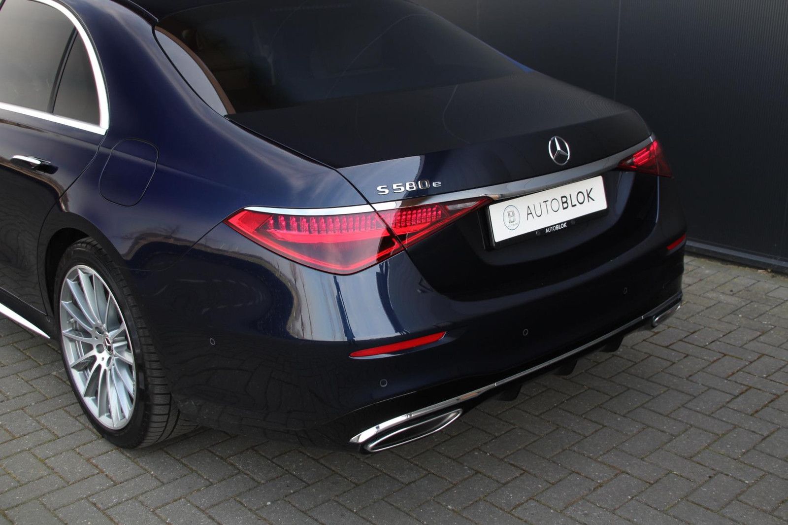 Mercedes-Benz S-klasse 580 e Lang AMG Line - Samsaru's Car Outlet