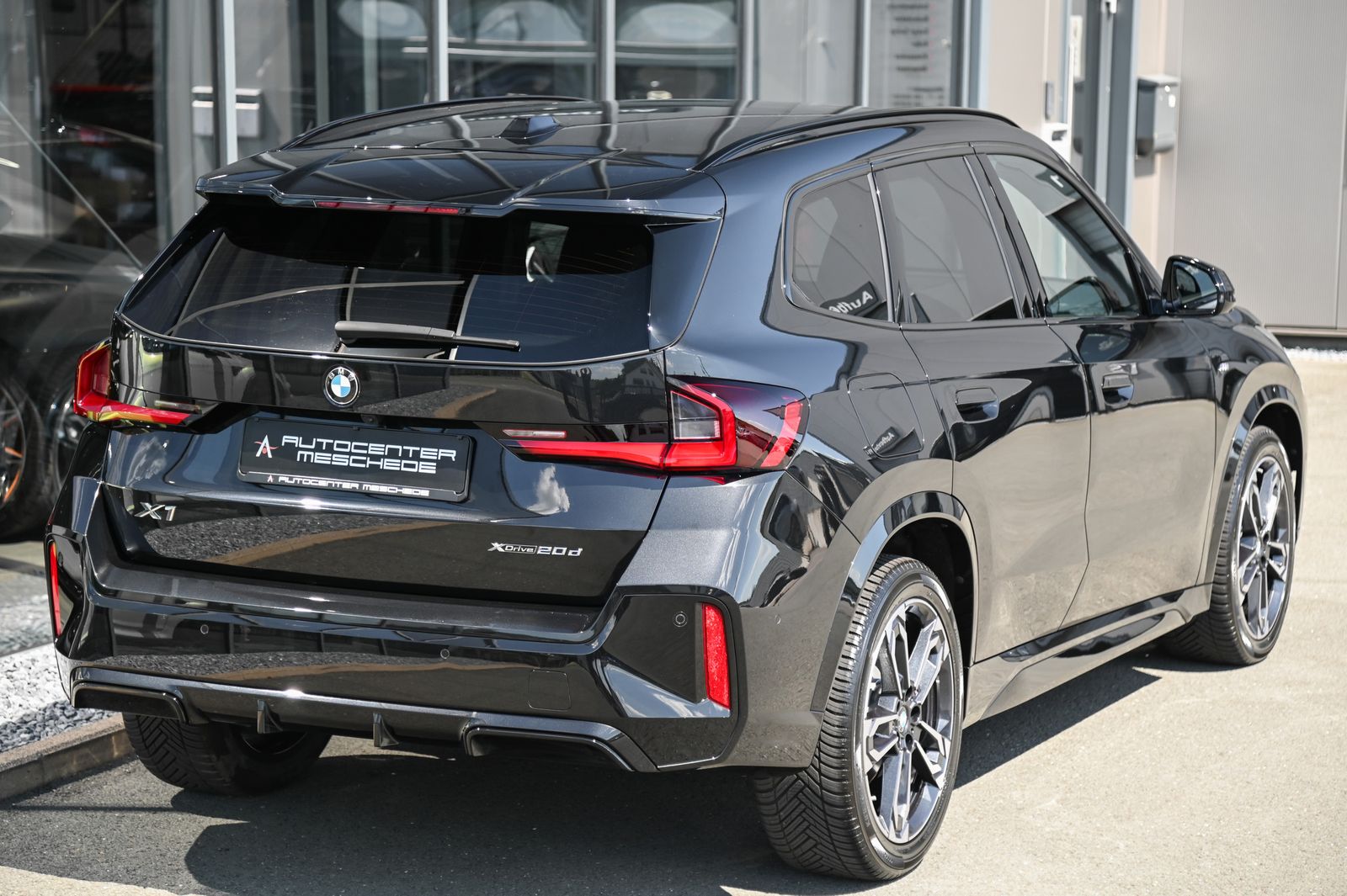 BMW X1 xDrive20d M Sport - Samsaru's Car Outlet