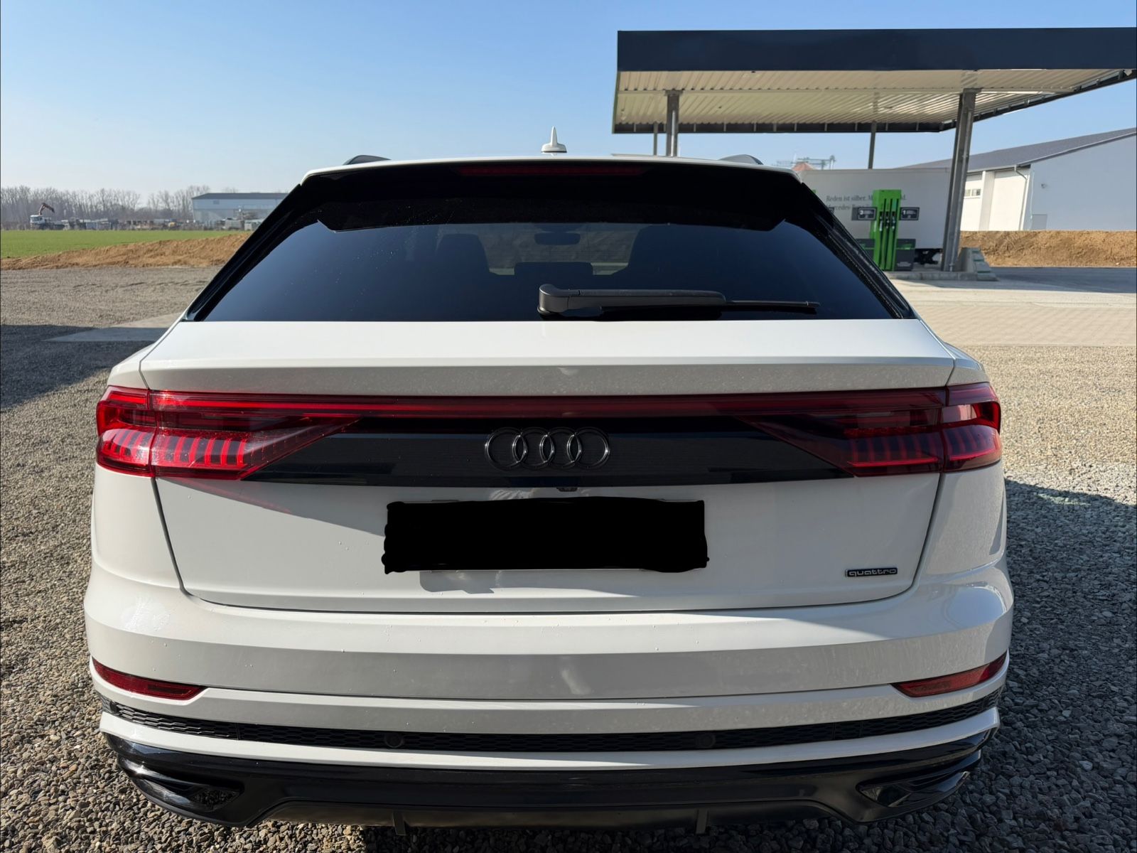 Audi Q8 50 TDI quattro S-Line*Pano*Massage*HUD*Voll !