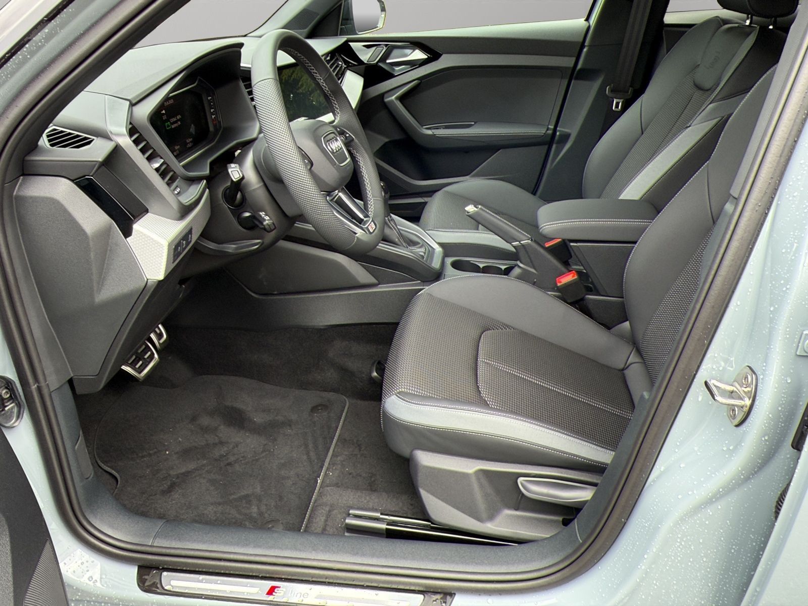 Audi A1 allstreet 30 TFSI S tronic s-line LED+Sitzh.