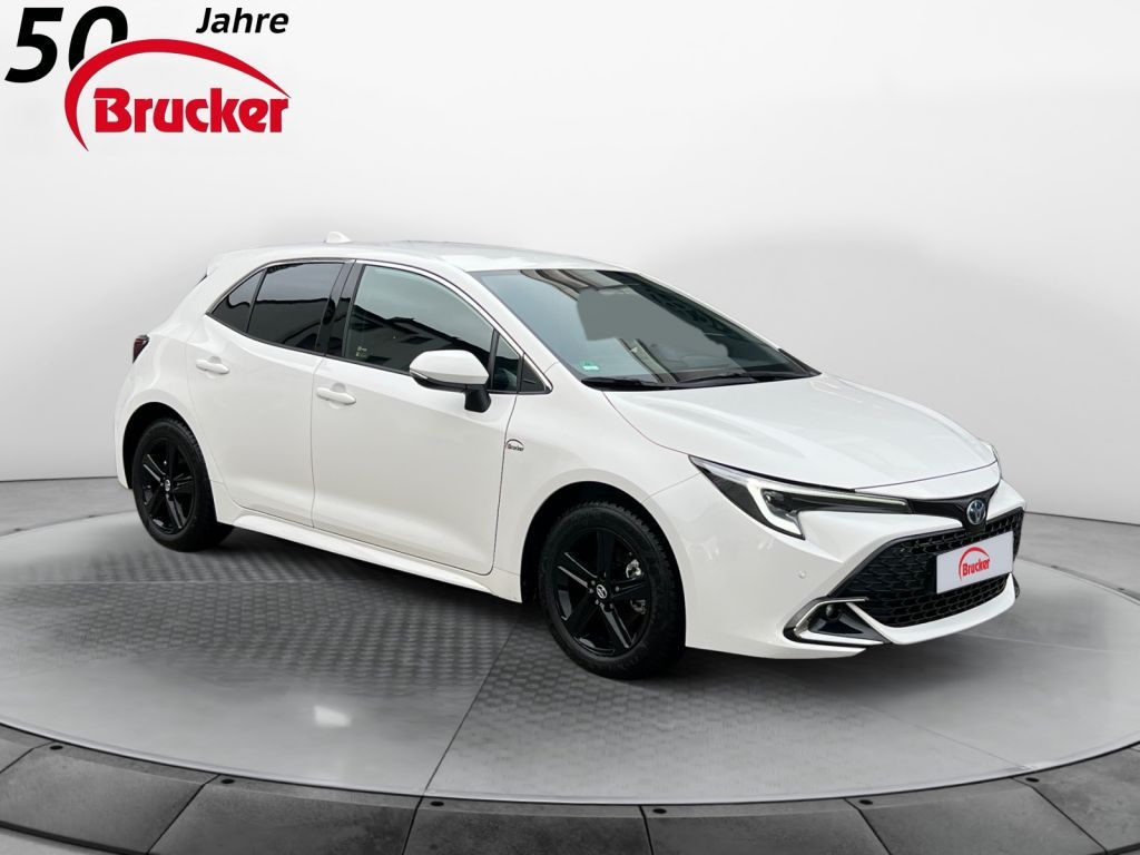 Toyota Corolla 1.8 Hybrid Team - Samsaru's Car Outlet