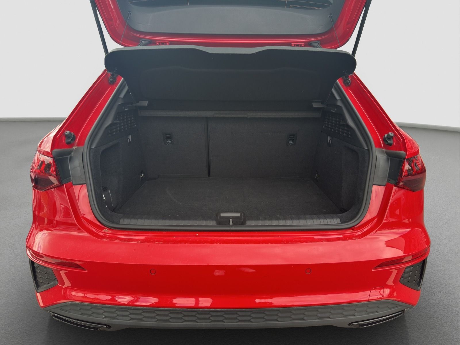 Audi A3 Sportback 30 TDI S line - Samsaru's Car Outlet