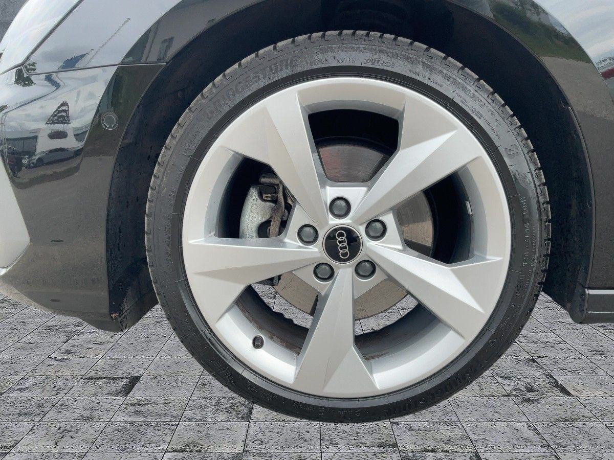 Audi A3 Limousine 40 TFSI S-TR QU S-LINE - Samsaru's Car Outlet