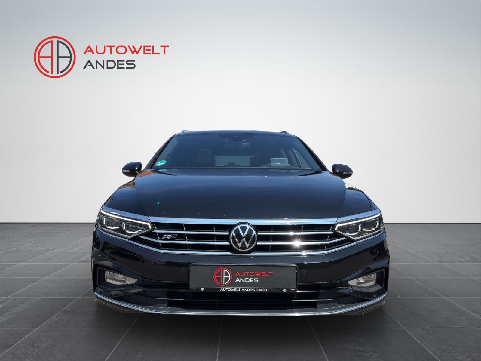 Volkswagen Passat R Line - Samsaru's Car Outlet