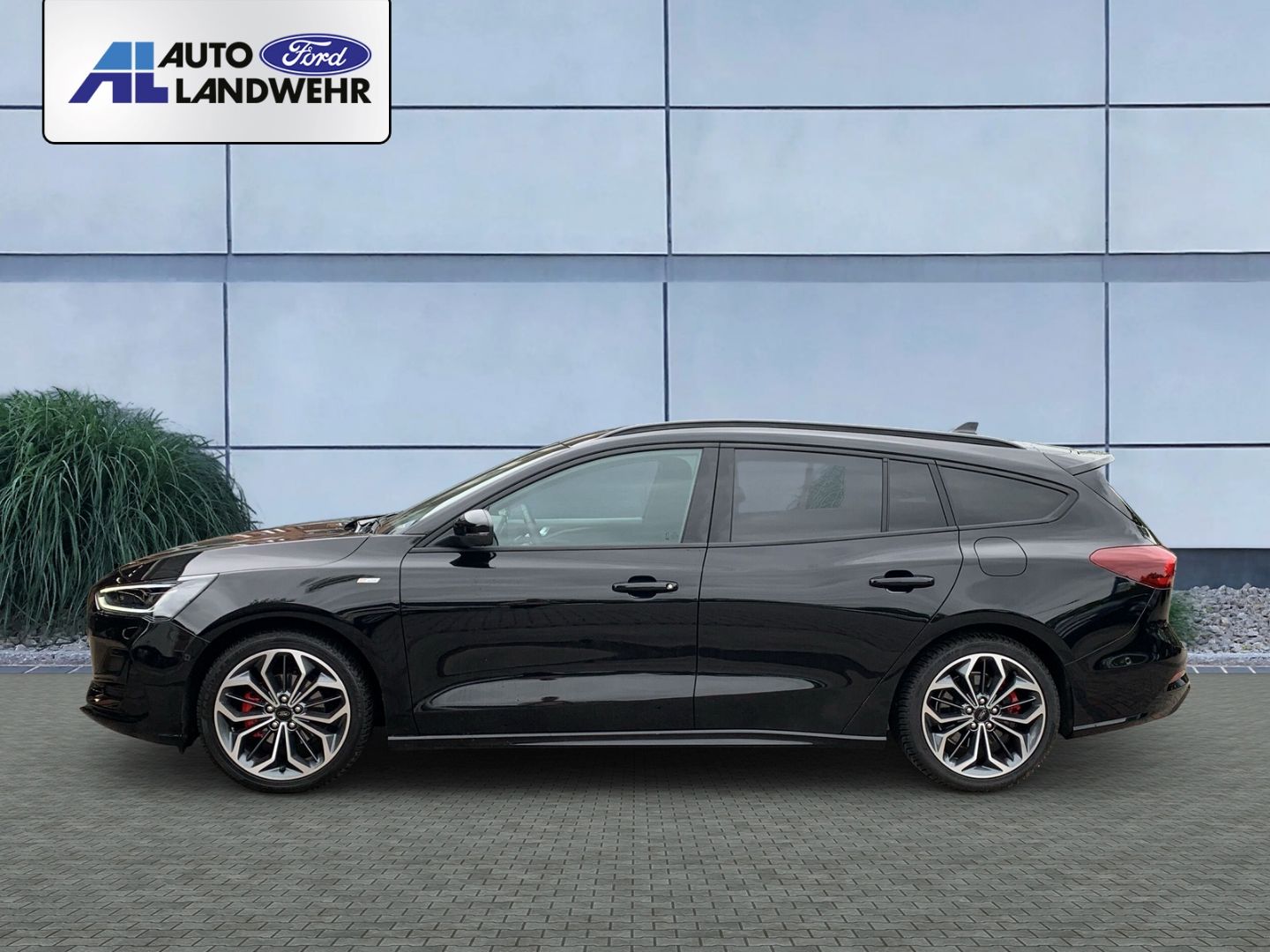 Ford Focus Turnier ST-Line X Panorama Navi Digitales