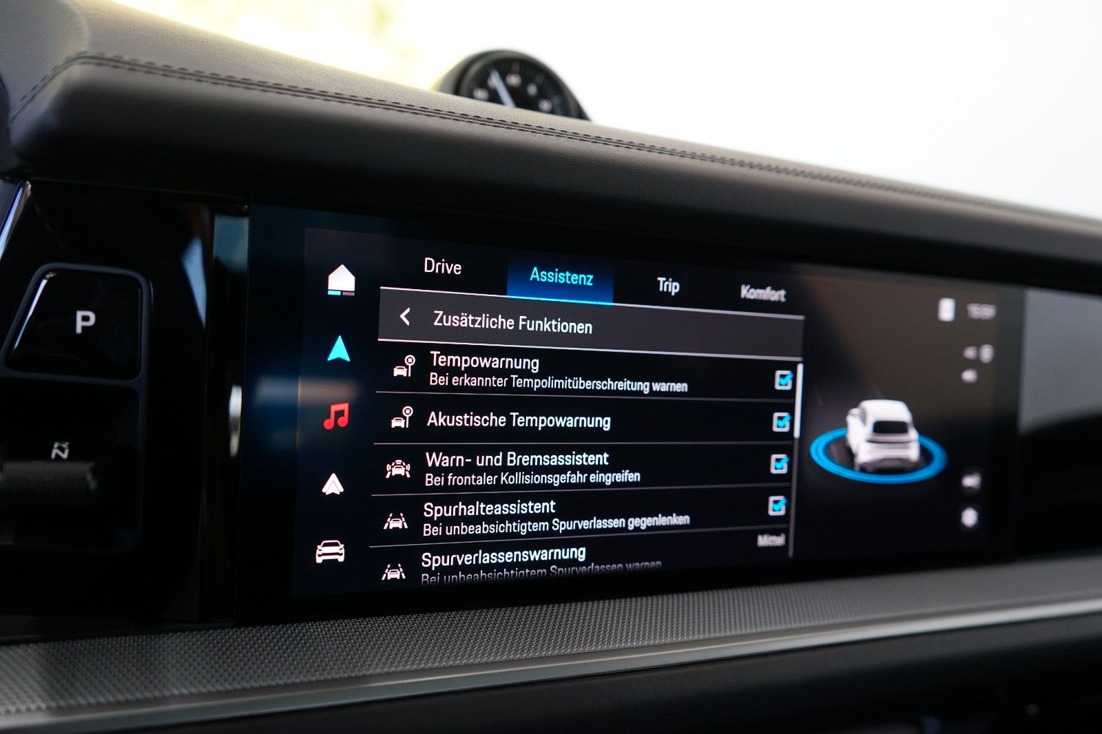 Porsche Cayenne S E-Hybrid/SportDesign/HD/PDCC/Mega-Spec