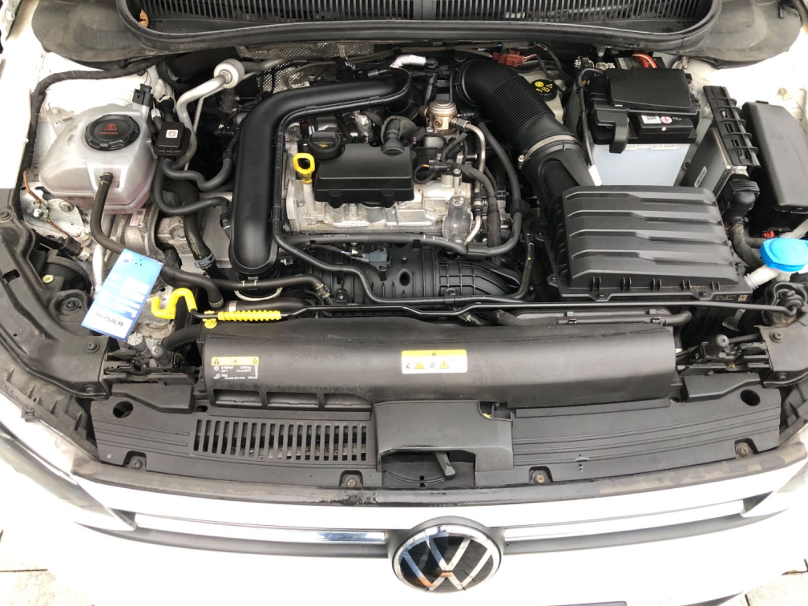Volkswagen Polo VI Active - Samsaru's Car Outlet