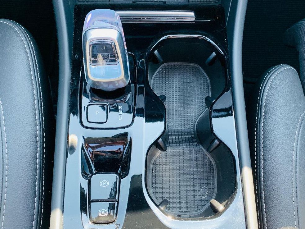 Volvo XC40 B4 B Pl. Dark - Samsaru's Car Outlet