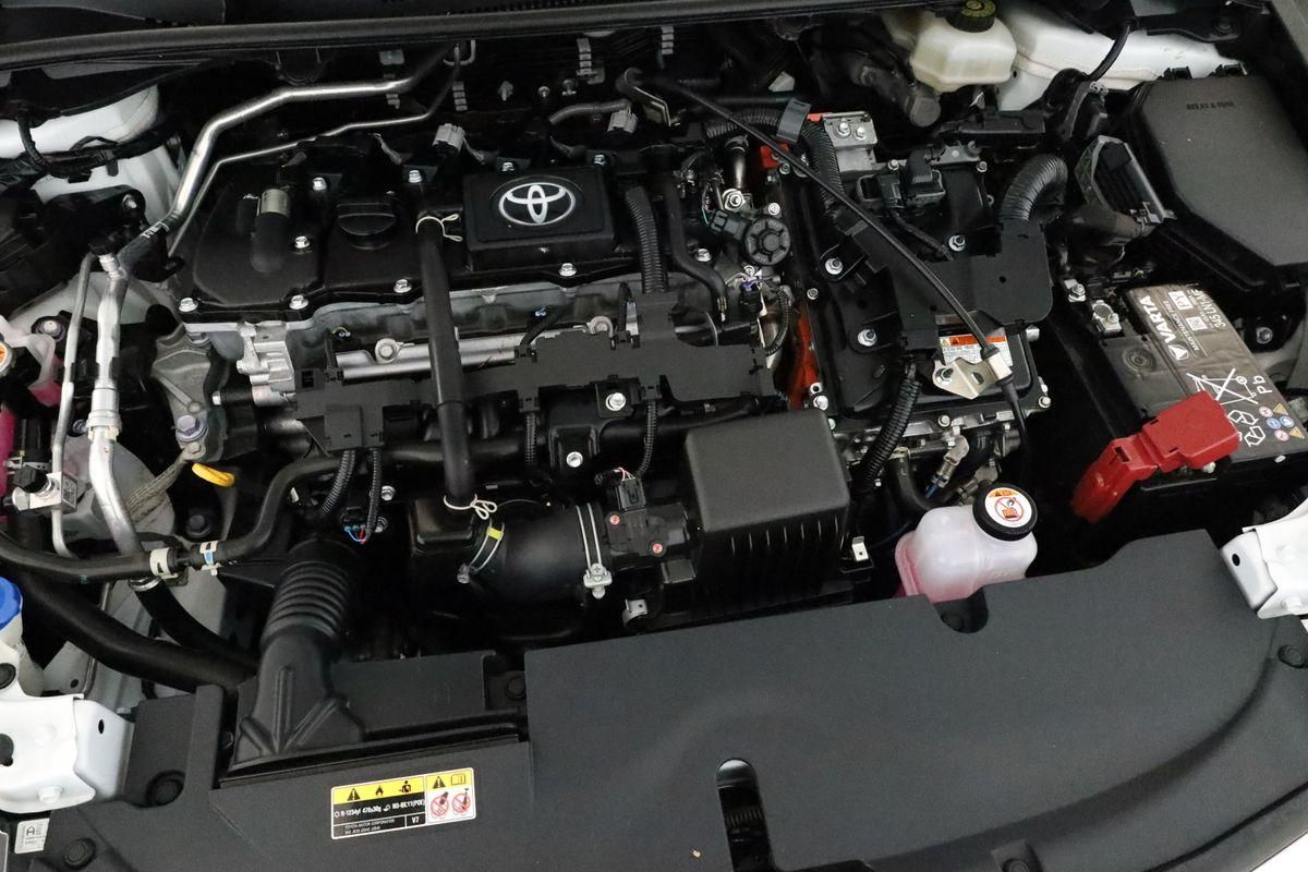 Toyota Corolla Touring Sports 1.8 CVT Team D Navi Kam