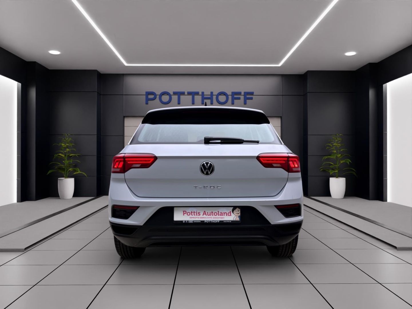 Volkswagen T-Roc 1.0 TSI - Samsaru's Car Outlet