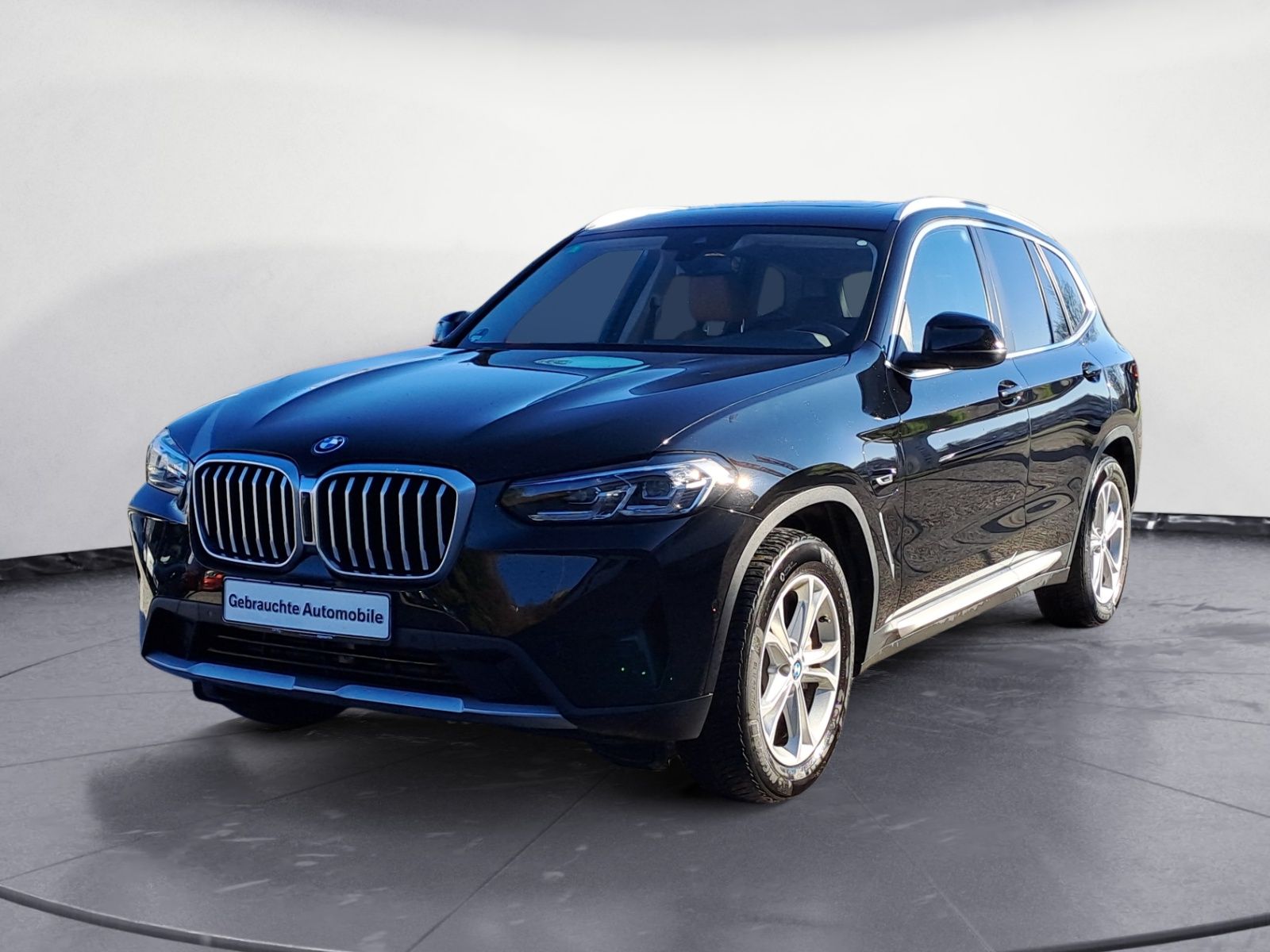 BMW X3 xDrive30e AT - Samsaru's Car Outlet