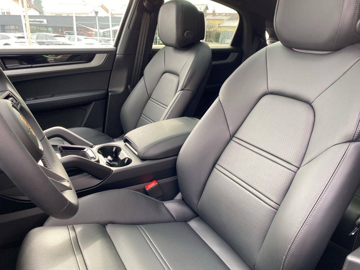 Porsche Cayenne E-Hybrid Coupe |Soft-Close |AHK|Pano-D.