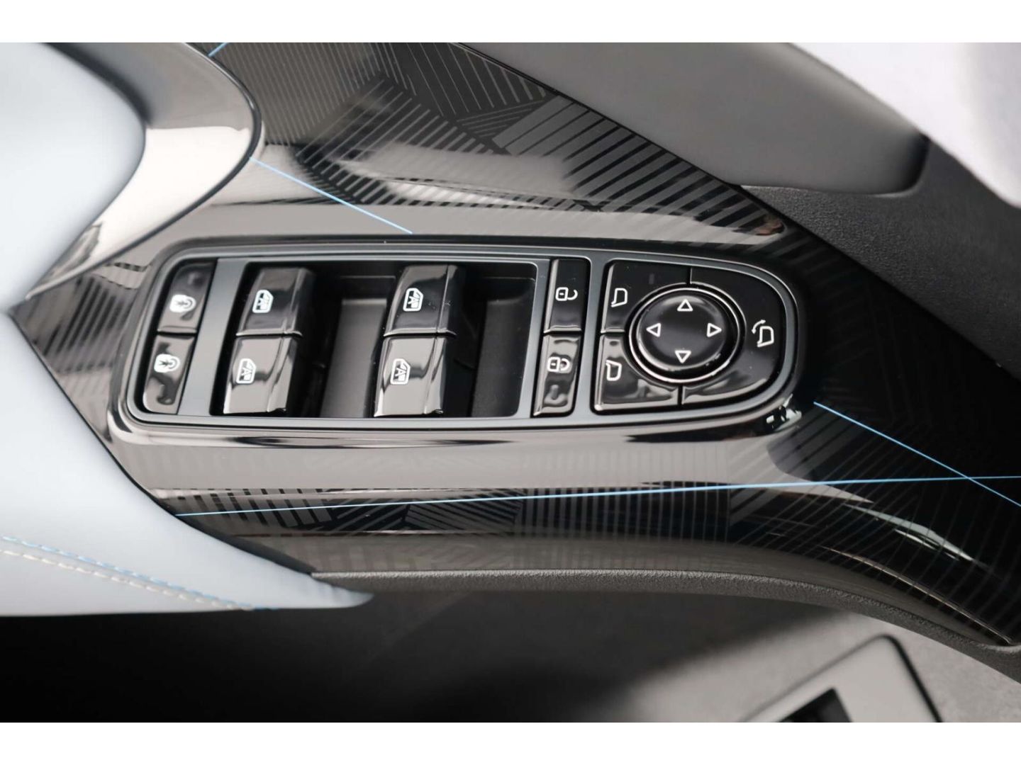 BYD Seal Design LP: 51.899,- /Dynaudio/LED/Wärmepump