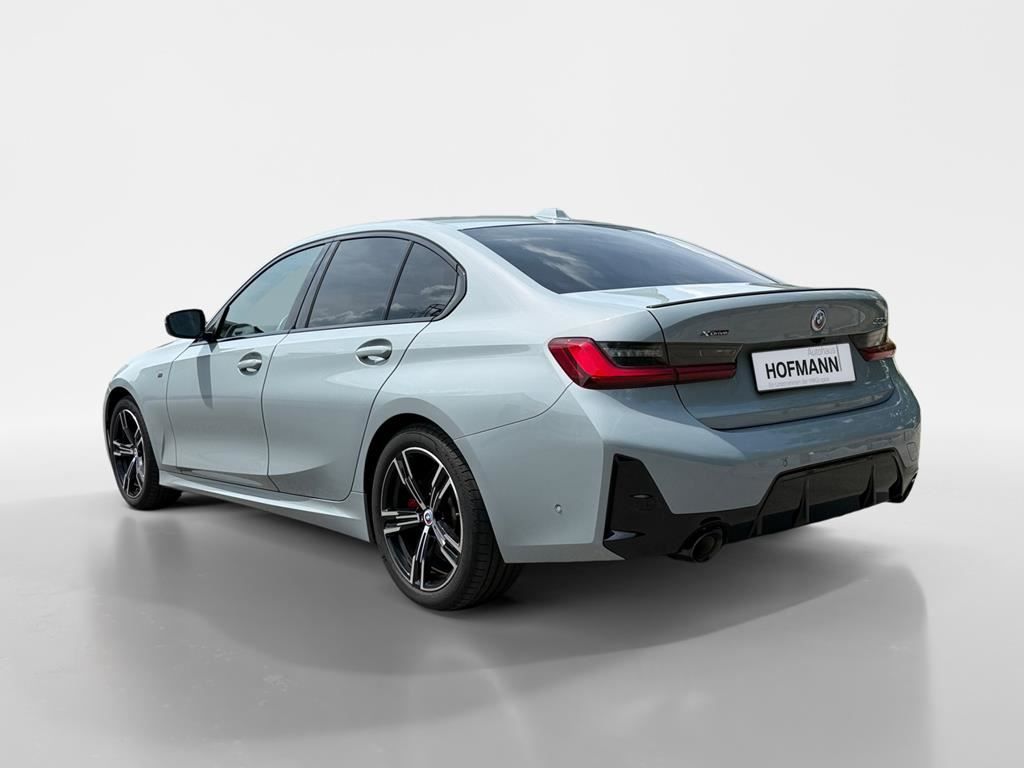 BMW 330i xDrive M Sport Pro AHK+Pano+ACC+Standhzg+