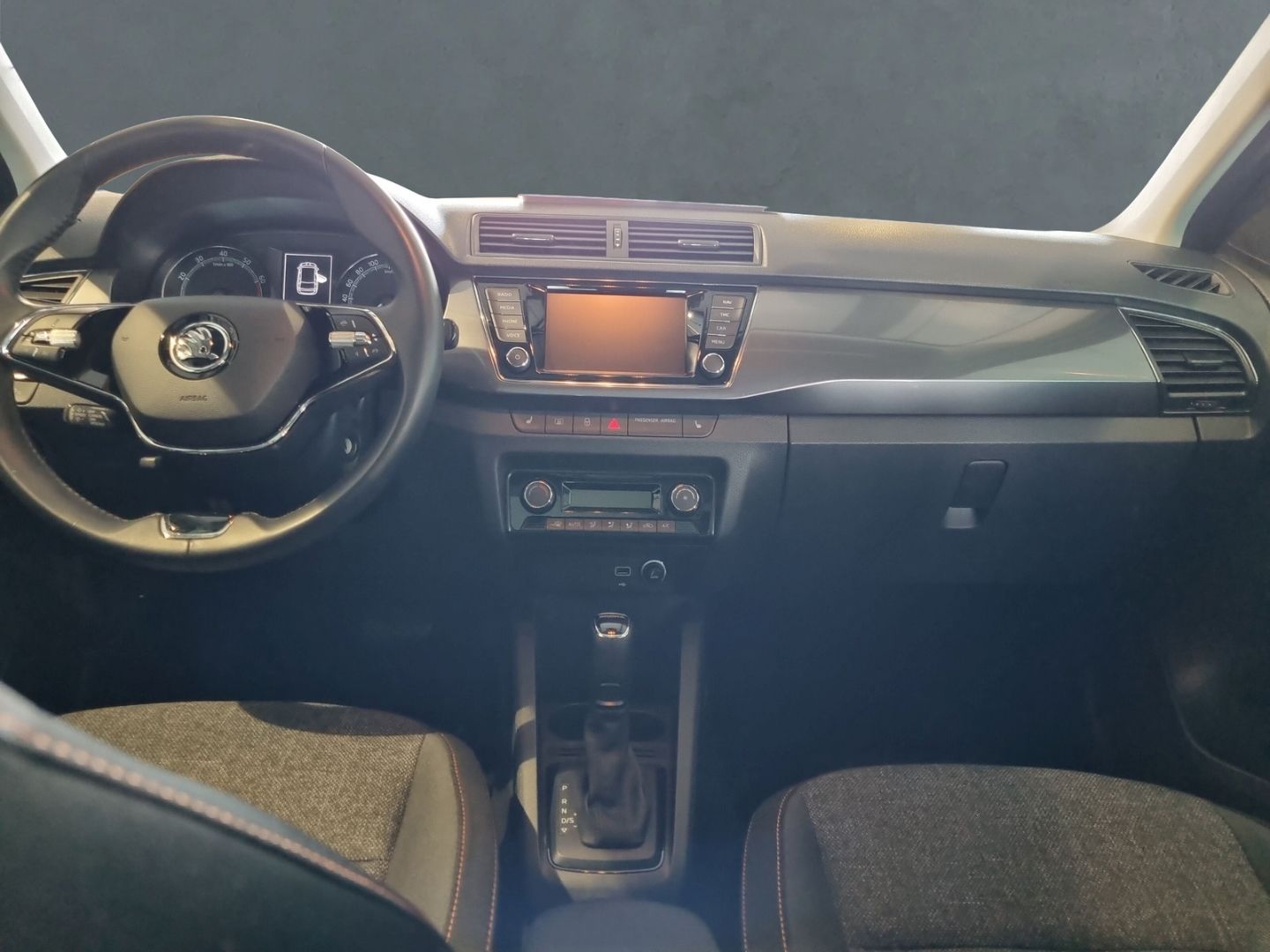 Skoda Fabia Combi 1.0 TSI - Samsaru's Car Outlet