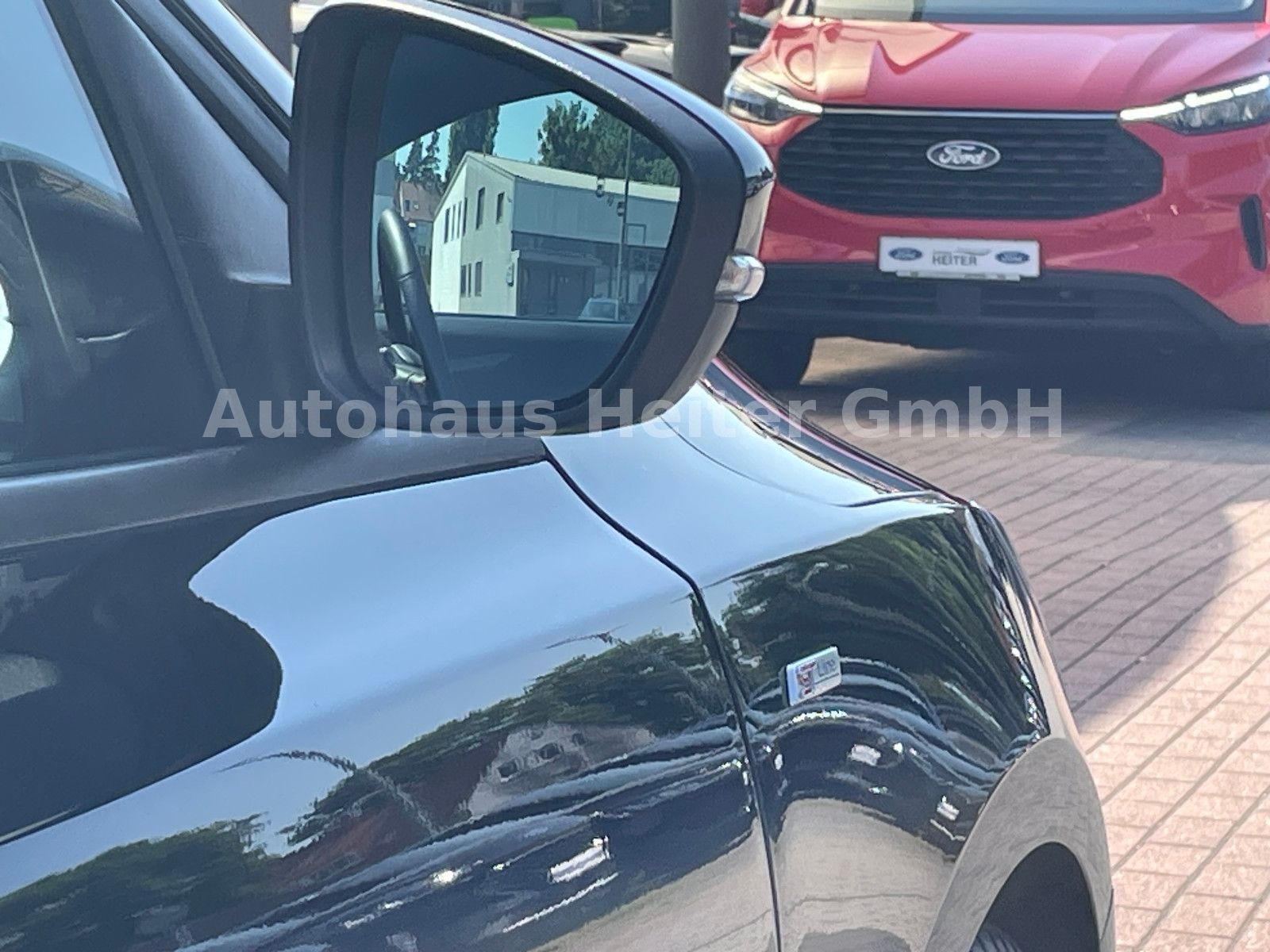 Ford Focus 1.5 EB Aut.ST-Line X / ACC+Matrix+e.Klappe