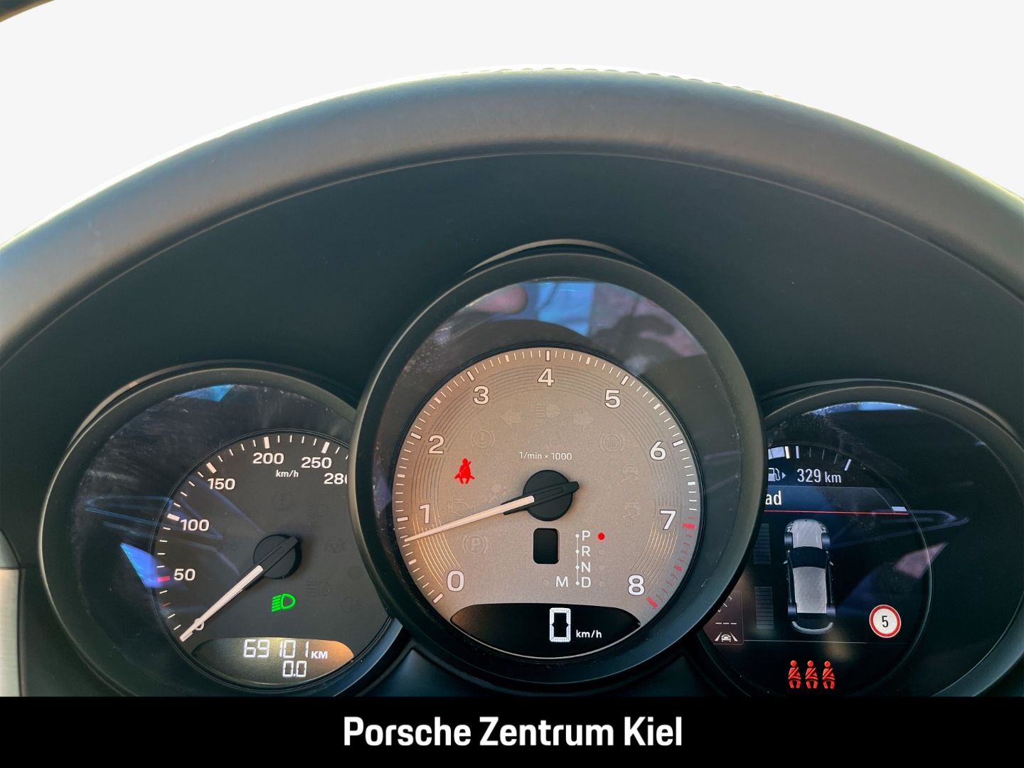 Porsche Macan S Standheizung BOSE Luftfederung 21-Zoll
