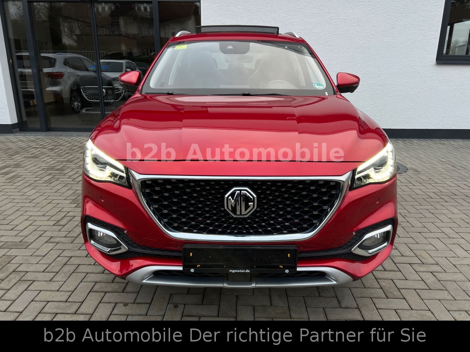 MG EHS Luxury PHEV/Pano/Key/LED/Virtual/18Zoll/360°