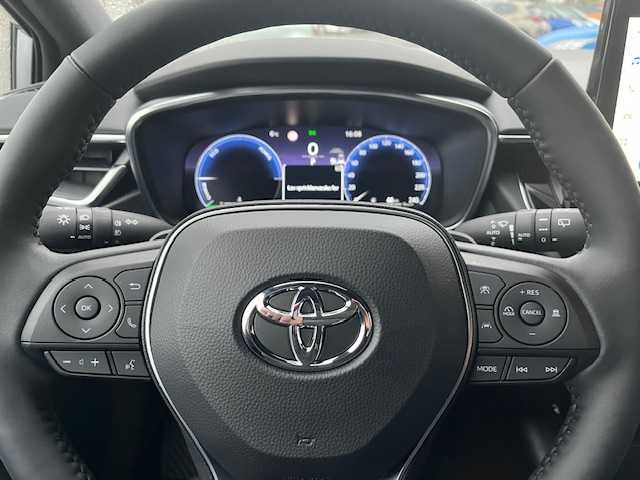 Toyota Corolla - 2.0 Hybrid Style  - Navi, PDC, KEY