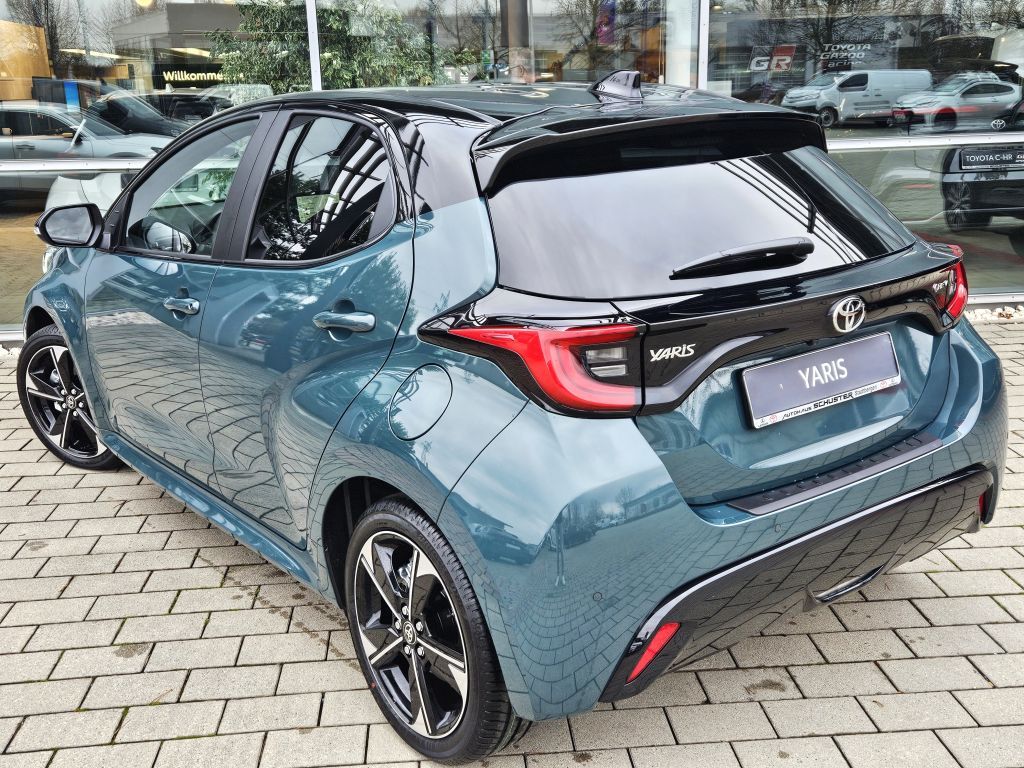 Toyota Yaris Hybrid 130 1.5 VVT-i Style Plus*Style Safe