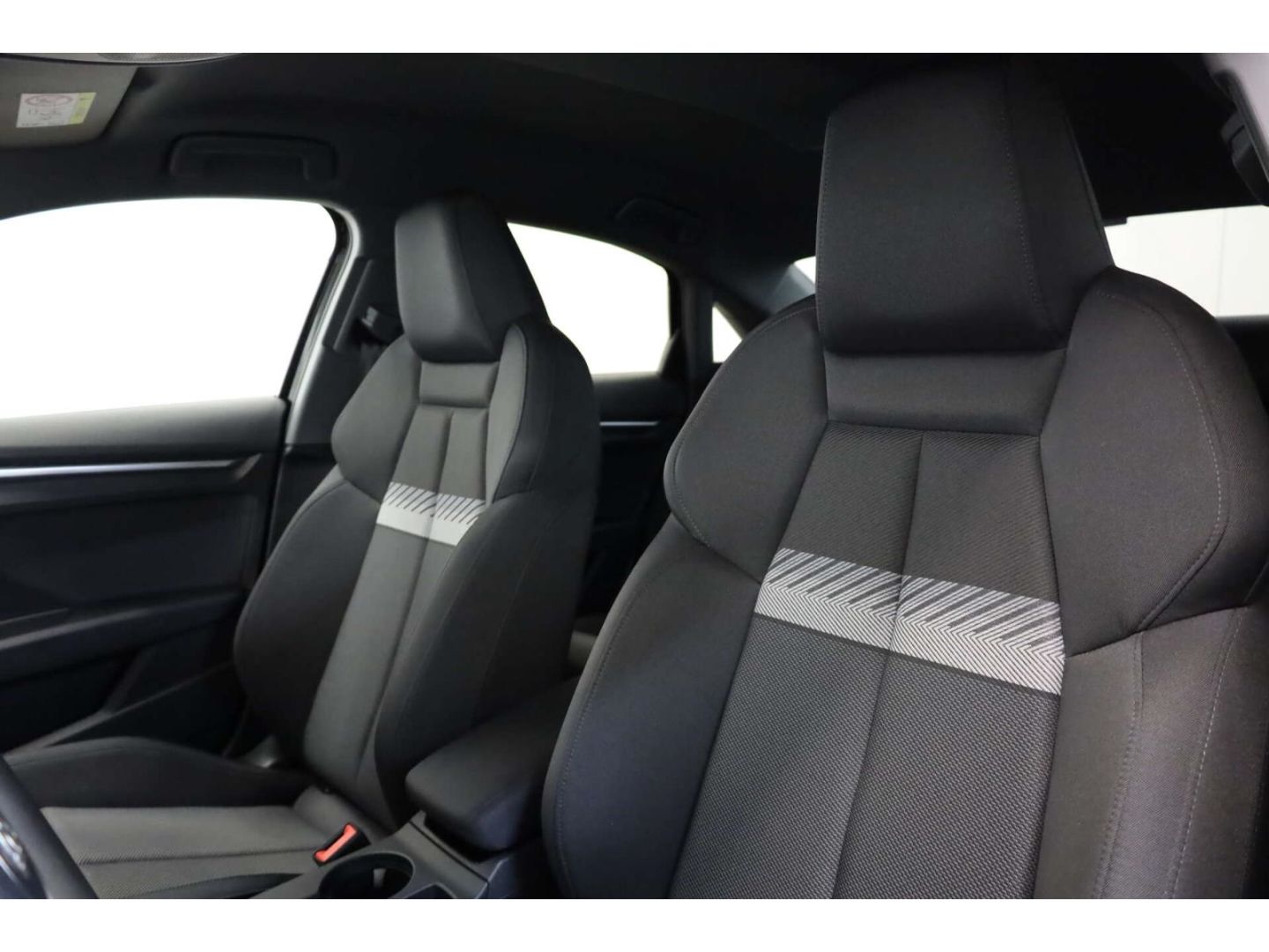 Audi A3 Limousine 30 TFSI advanced S-Tronic 18''/NAV