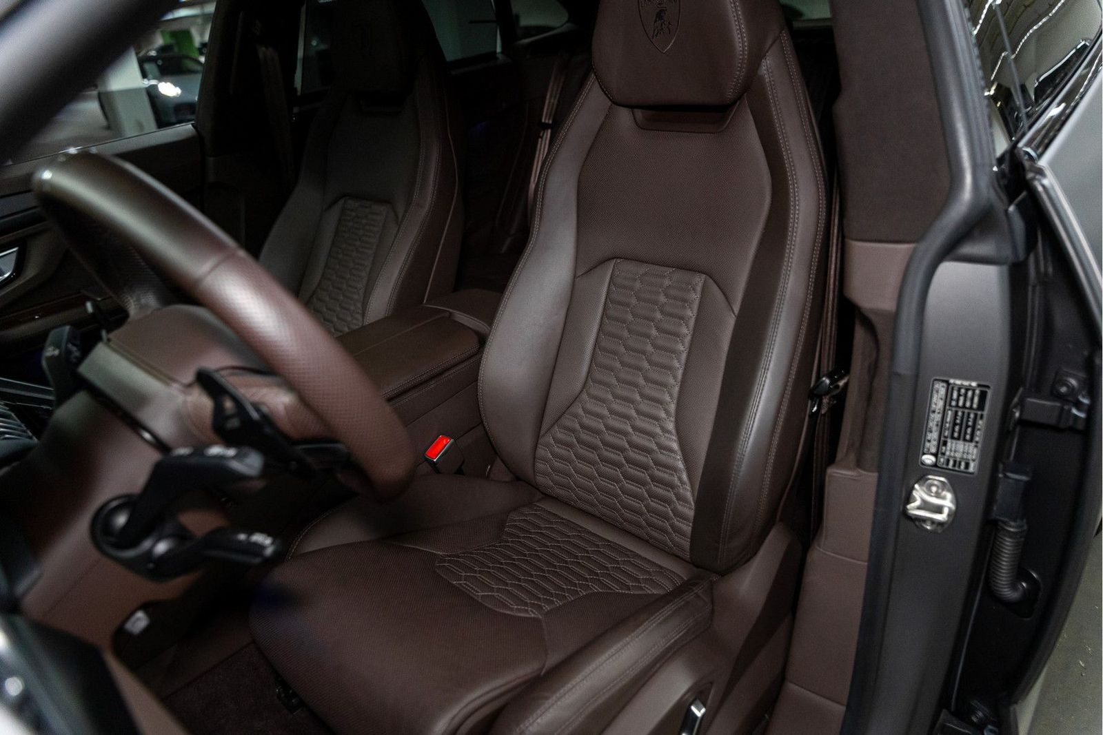 Lamborghini Urus S - Samsaru's Car Outlet