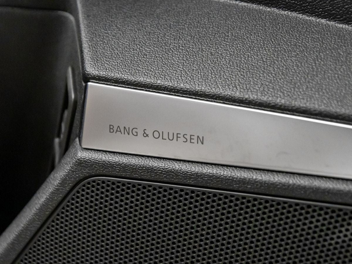 Audi A3 Sportback 45 TFSI e S line - Samsaru's Car Outlet