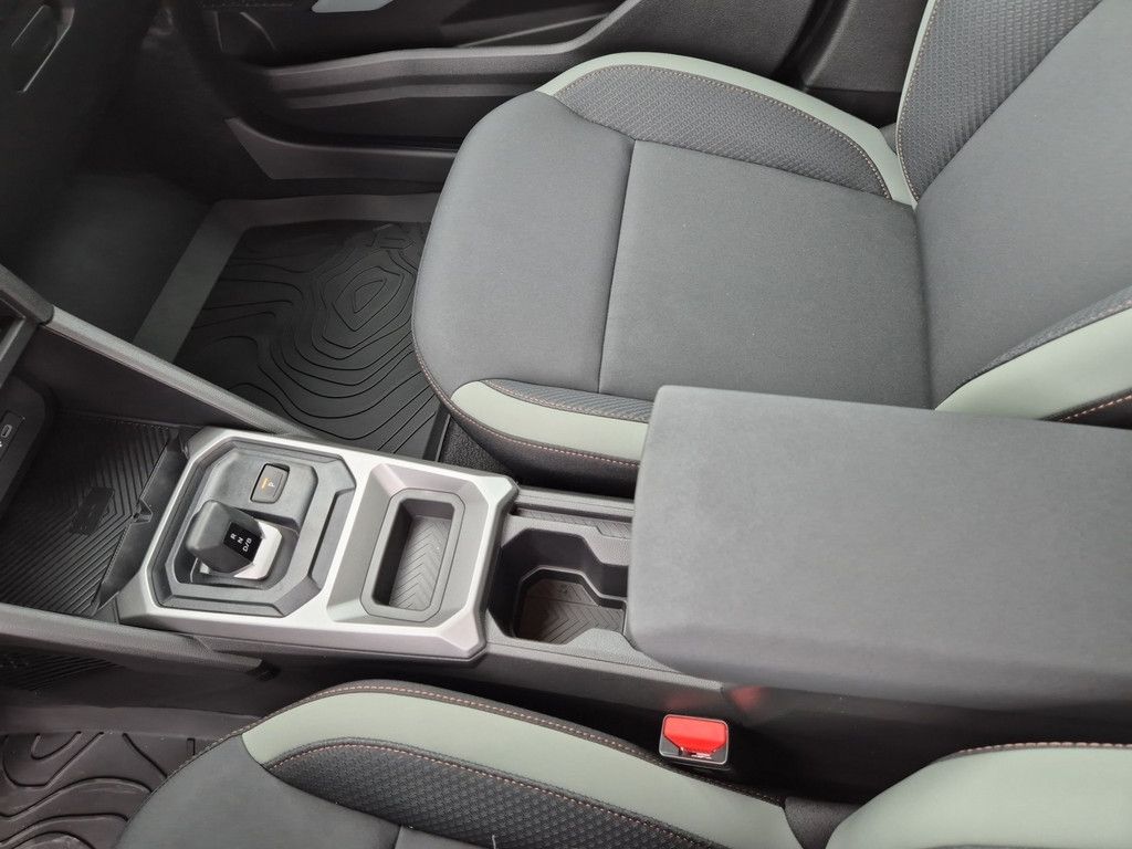 Dacia Duster Extreme HYBRID 140 - Samsaru's Car Outlet