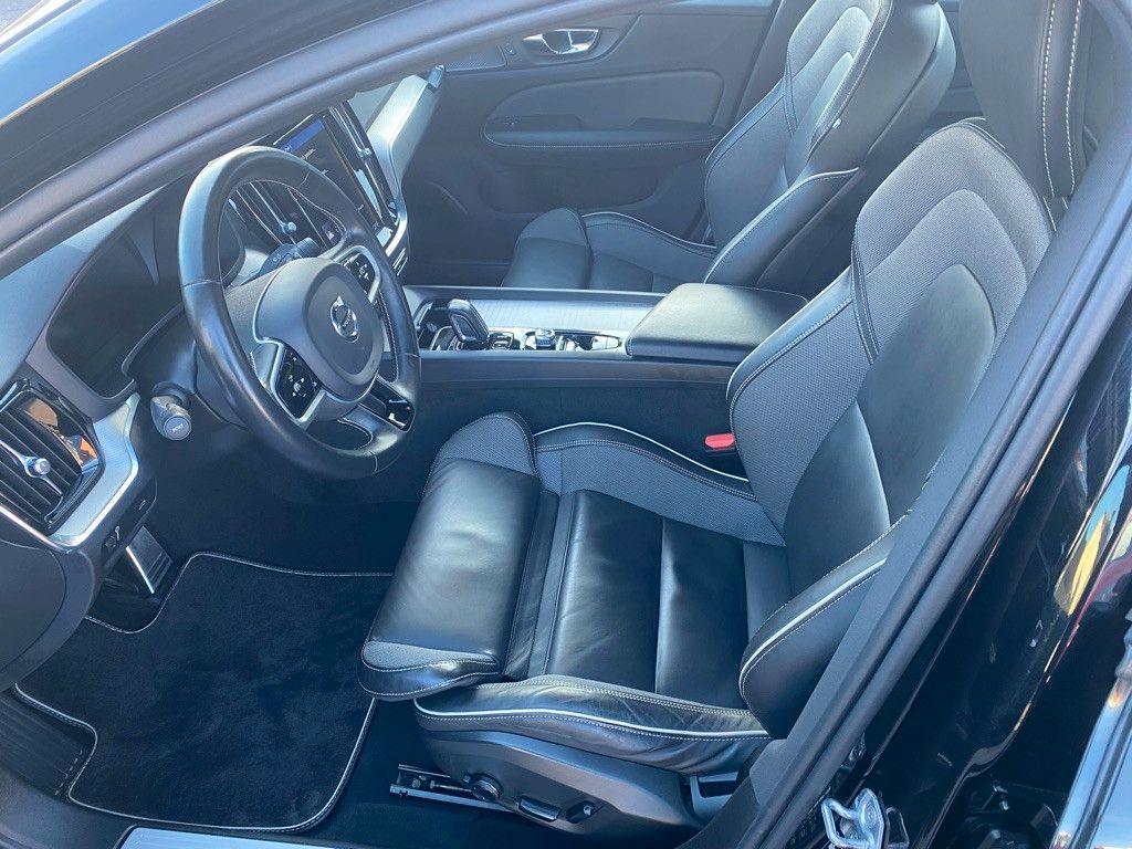 Volvo S60 B 4 R Design