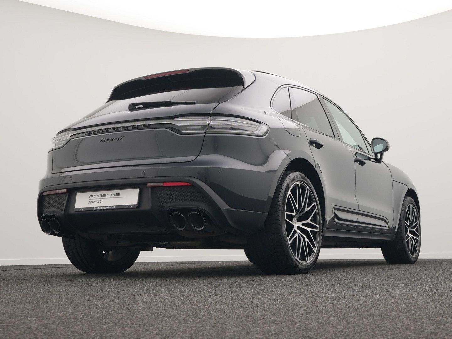 Porsche Macan T - Samsaru's Car Outlet