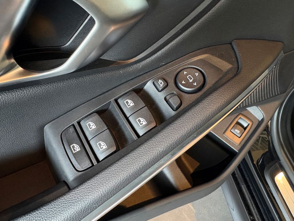 BMW 320d xDrive Touring Automatic Innovationsp. HIFI