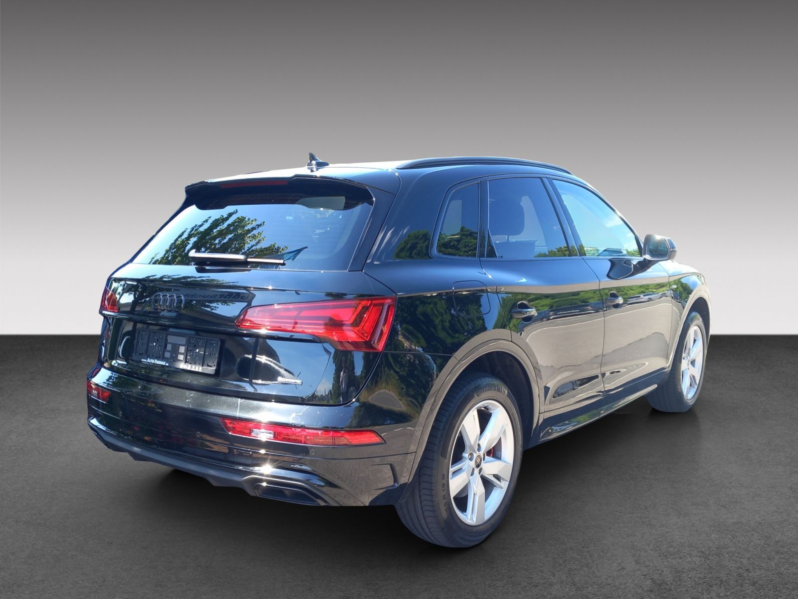 Audi Q5 S line 50 TFSI e quattro edition one - Samsaru's Car Outlet