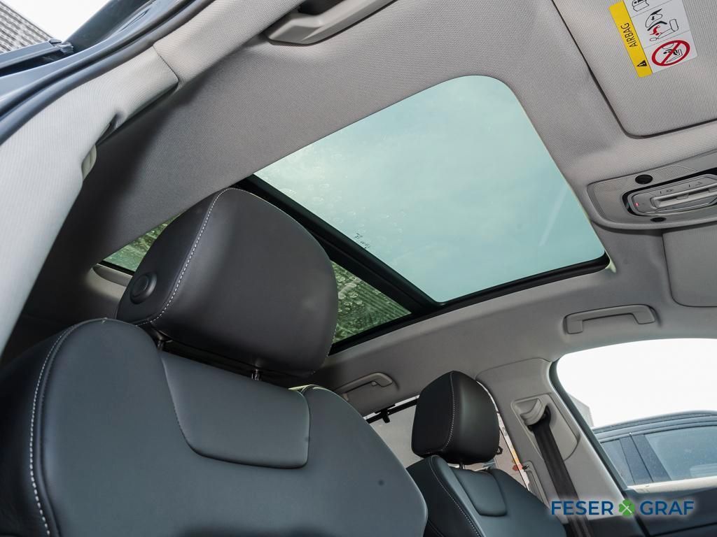 Audi Q8 Sportback 50 e-tron - Samsaru's Car Outlet