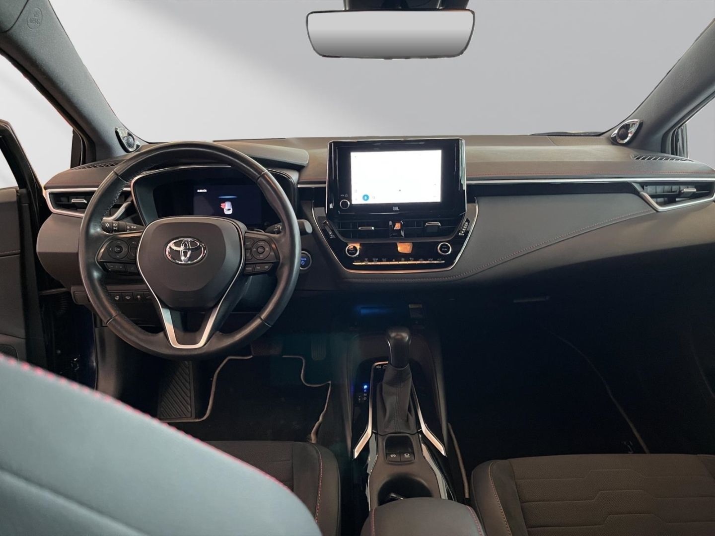 Toyota Corolla 2.0 TS Hybrid Lounge *Navi*LED*Panorama*