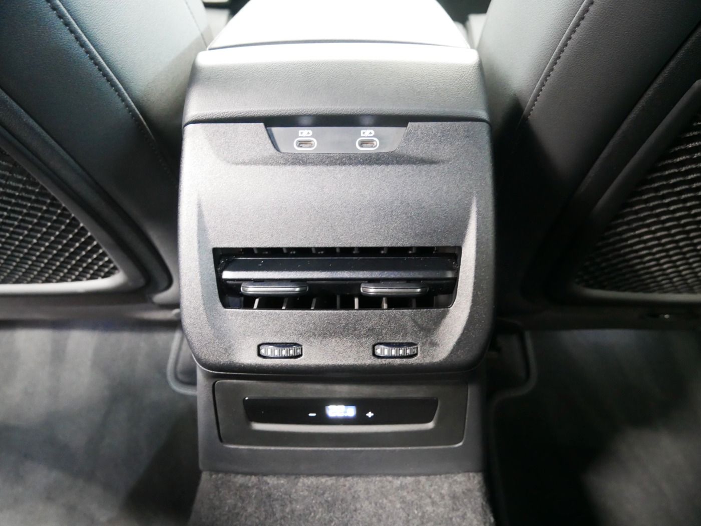 Audi A5 Avant TDI quattro S line S tro. MATRIX AHK TE