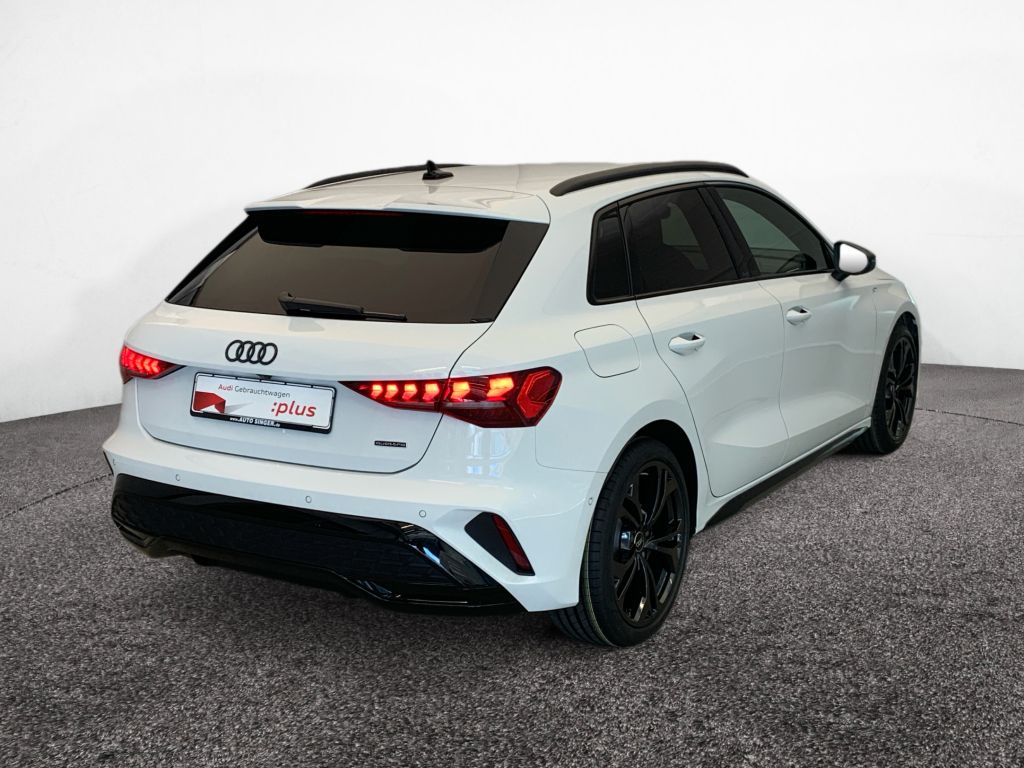 Audi A3 Sportback S line TFSI qua *AHK*MATRIX*R-CAM*