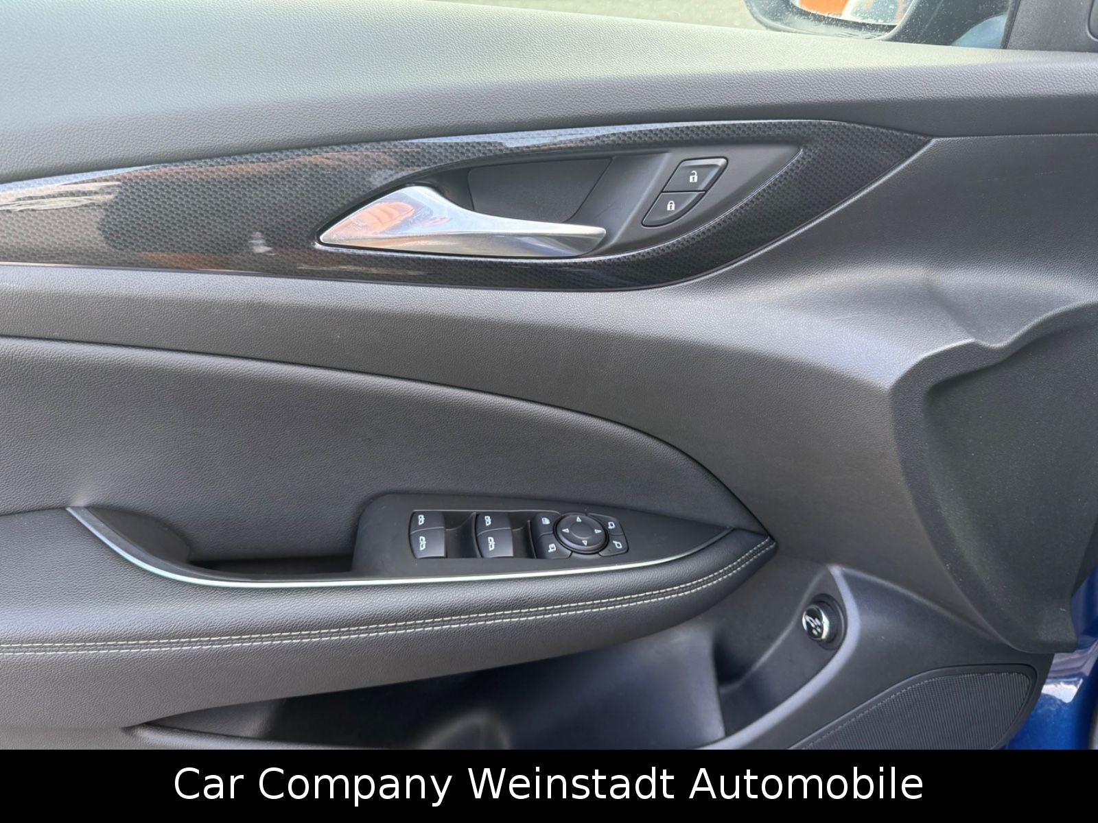 Opel Insignia B Sports Tourer Business Elegance - Samsaru's Car Outlet