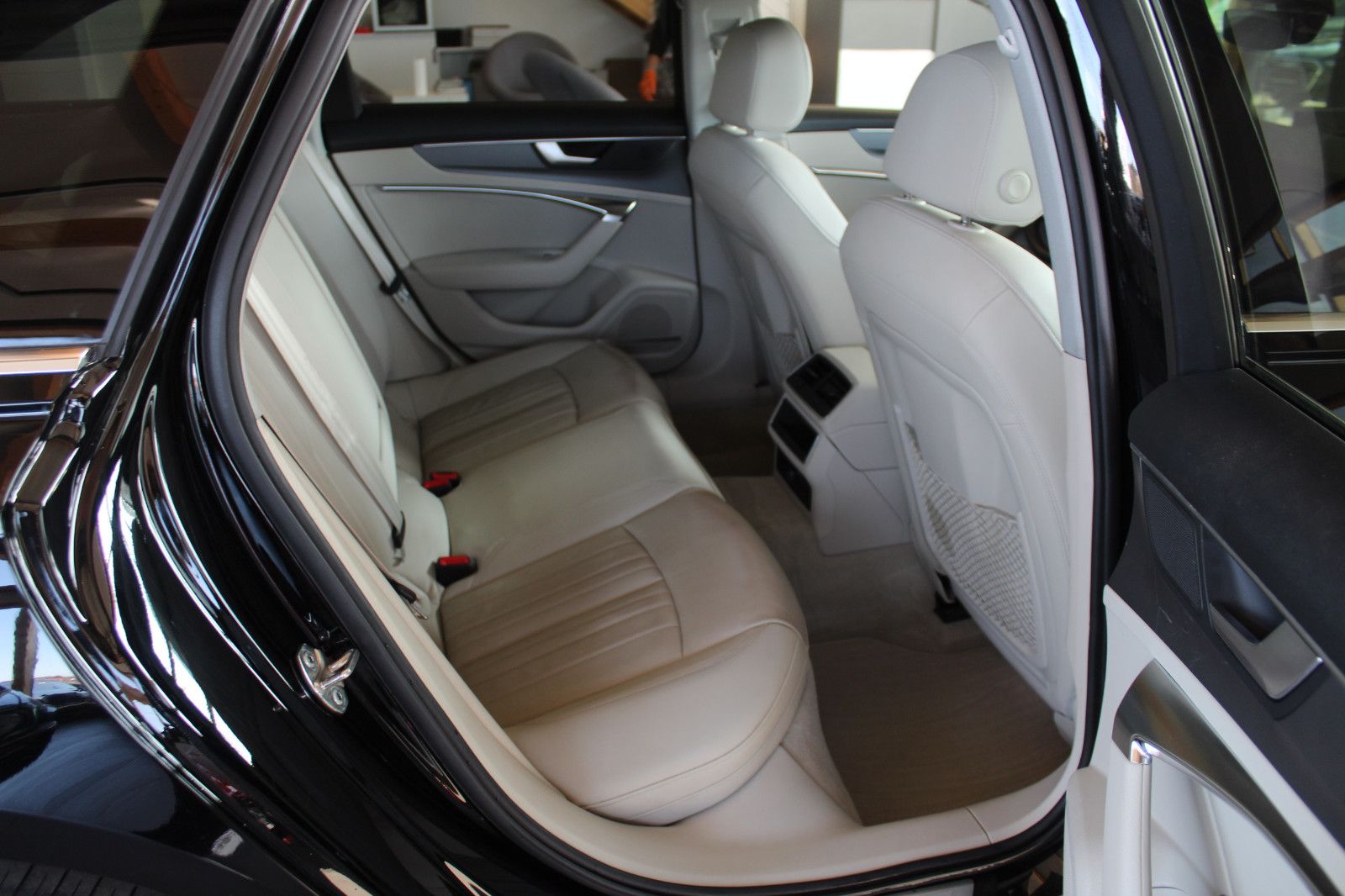 Audi A6 Avant 50 TDI S tronic quattro - Samsaru's Car Outlet