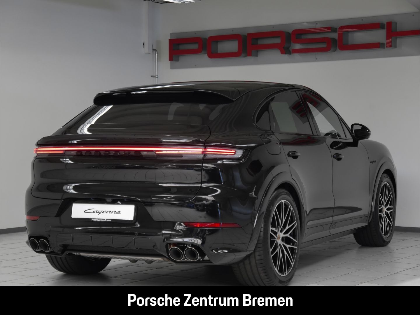 Porsche Cayenne E-Hybrid Coupe Bose Matrix LED Sportag