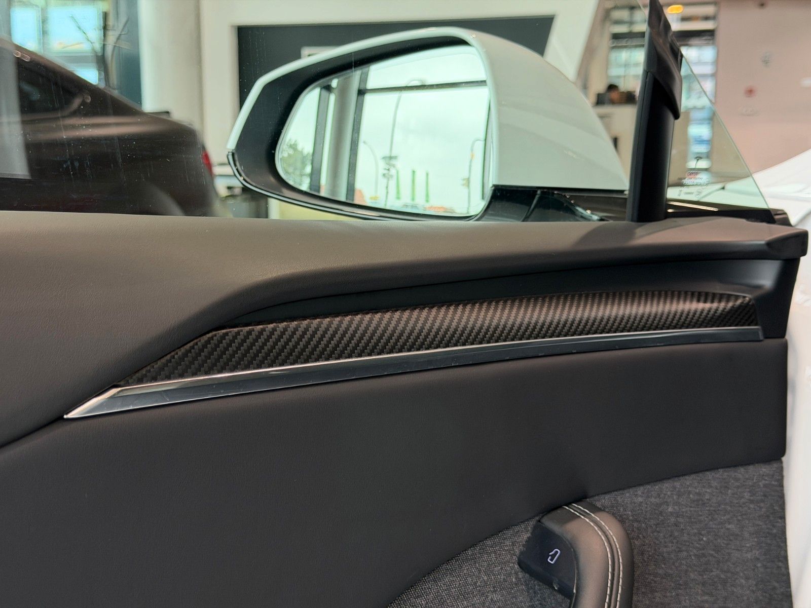 Tesla Model S Plaid AWD Yoke FSD-Autopilot Pano Sbel