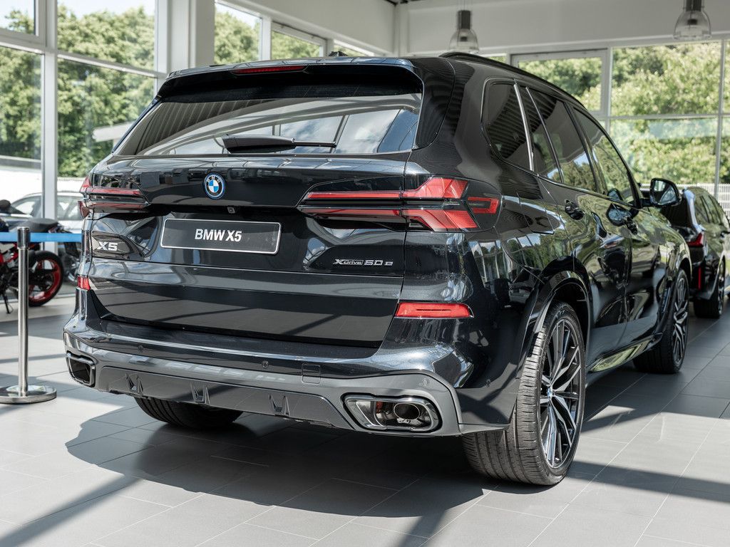 BMW X5 xDrive50e M-Sport Pro FACEL. 360° PANO LED
