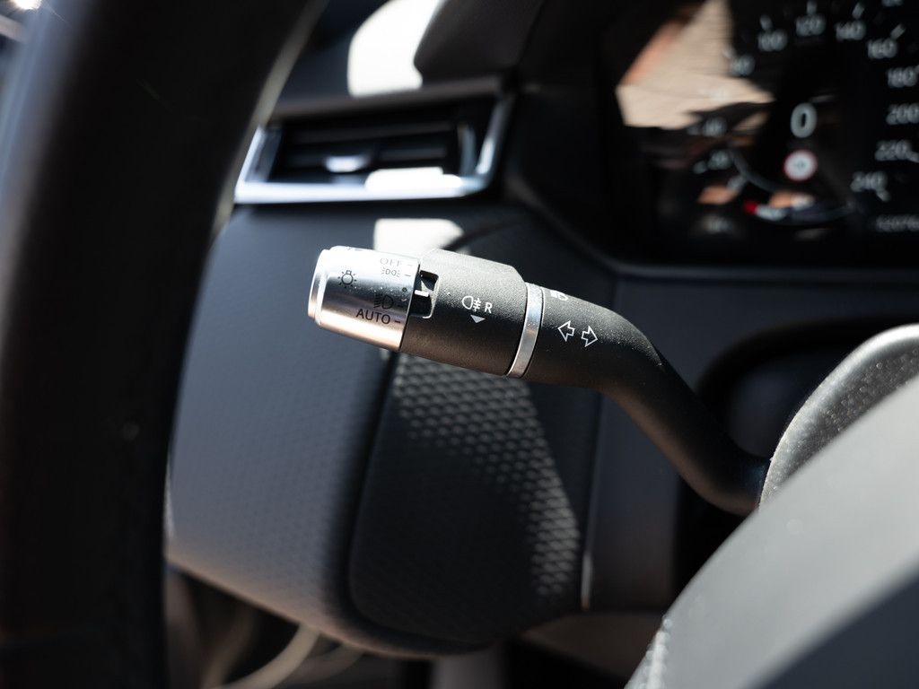 Range Rover Velar P400e S - Samsaru's Car Outlet