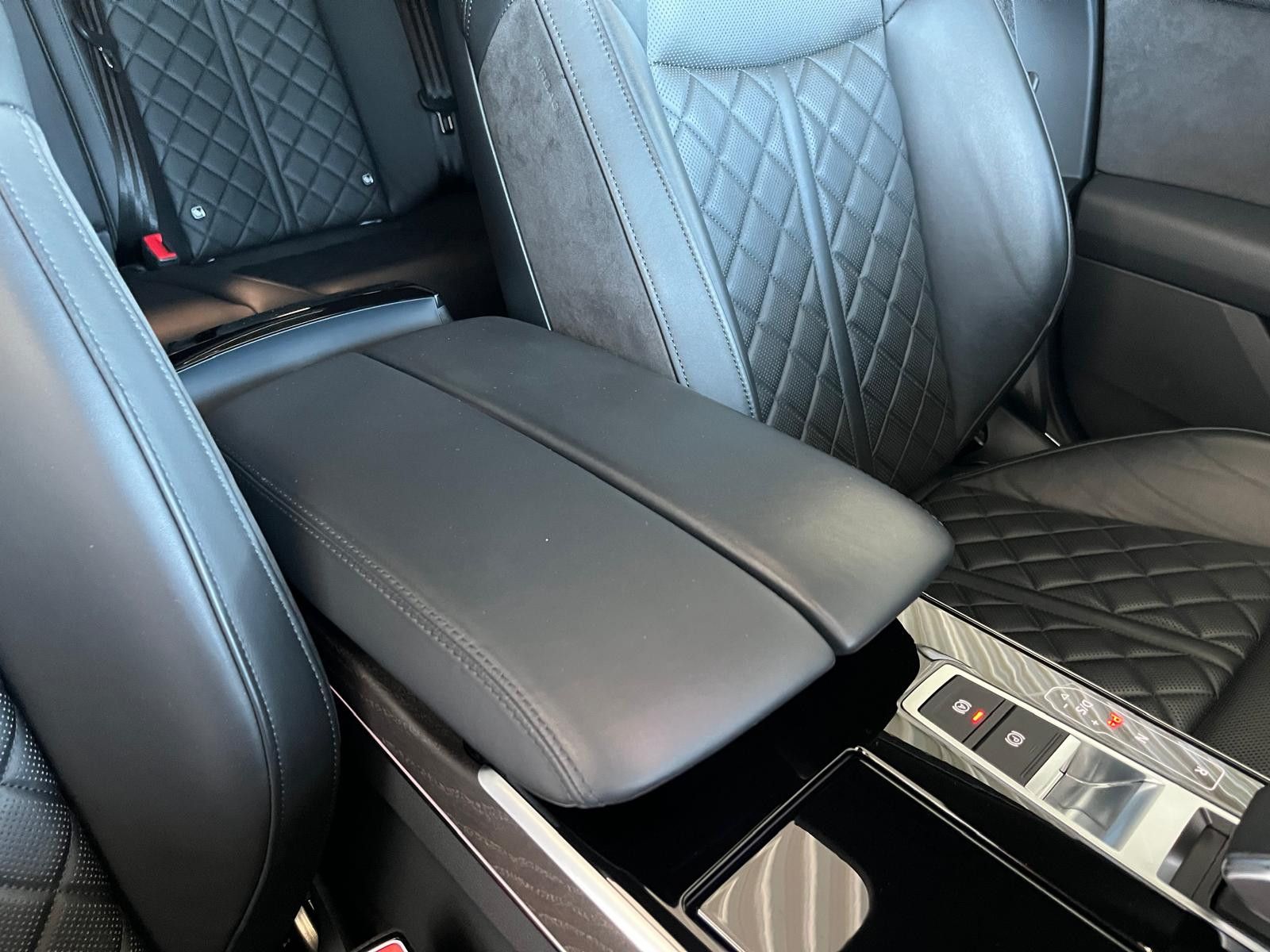 Audi A8 60 TFSI e quattro - Samsaru's Car Outlet