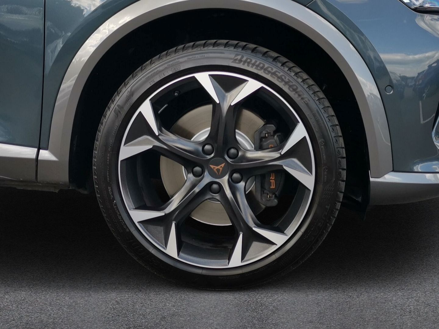 Cupra Formentor VZ 4Drive 2.0 TSI 310PS 7G-DSG AD AHK-