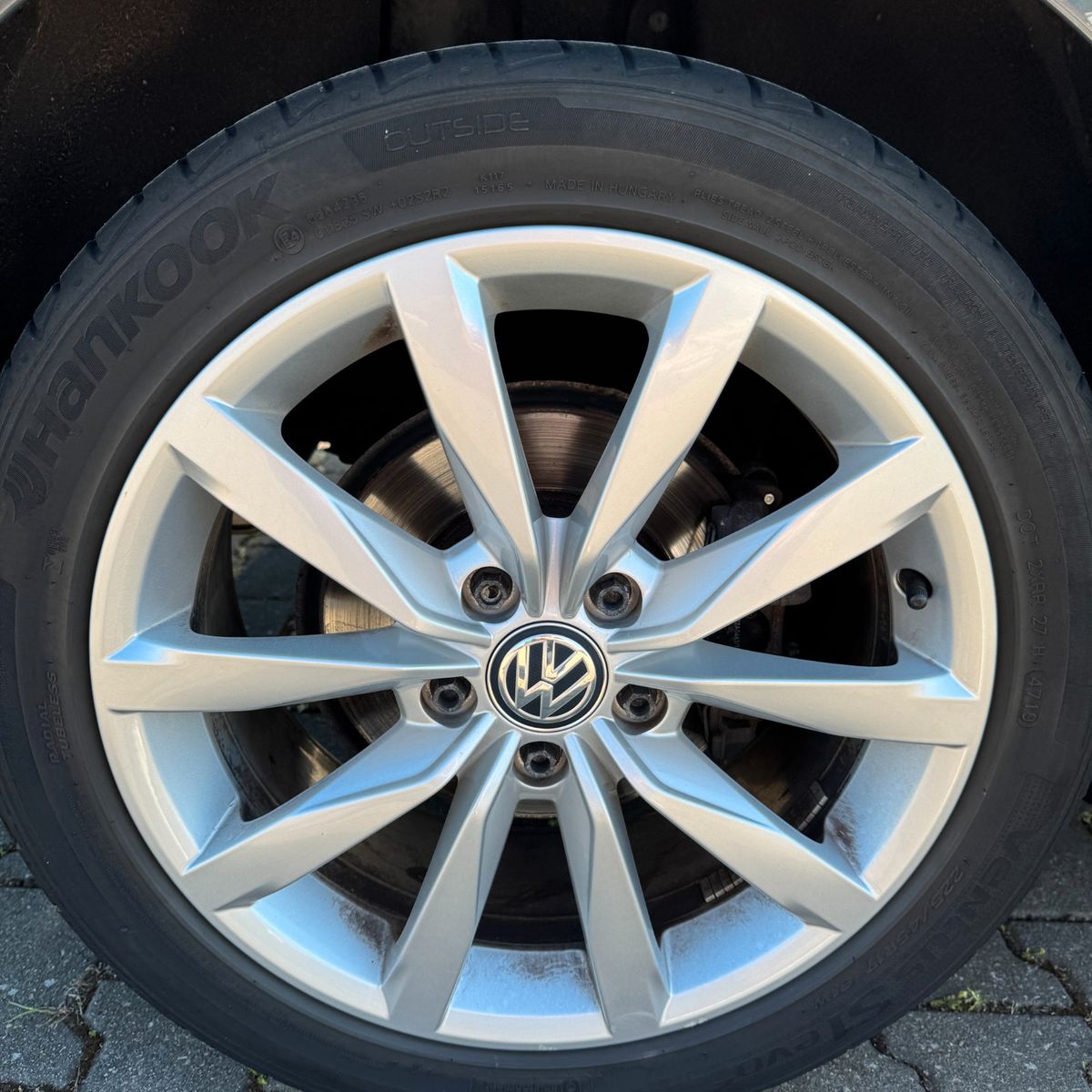 Volkswagen Golf Sportsvan VII Highline 2.0 TDI - Samsaru's Car Outlet