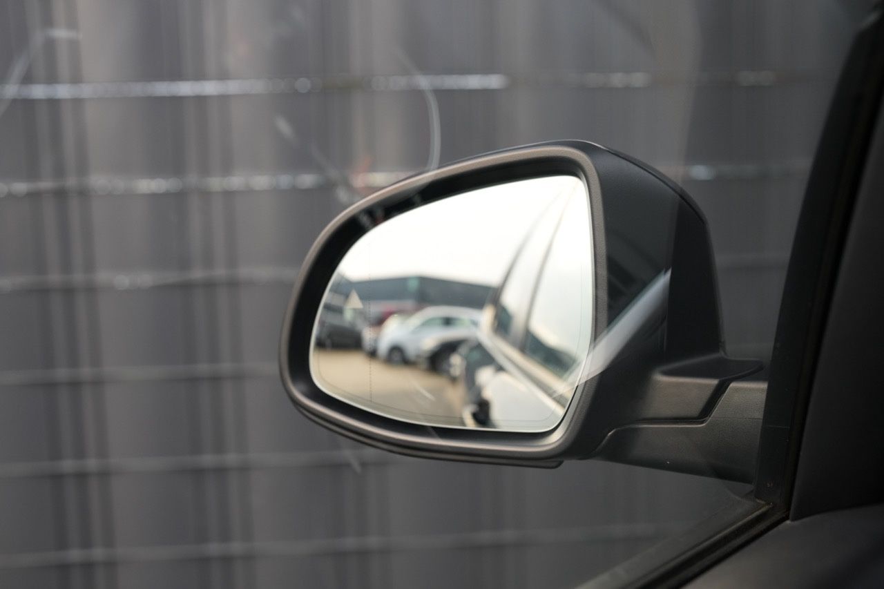 BMW X3 xDrive 20 i Advantage *LIVECOCKPIT*NAVI*